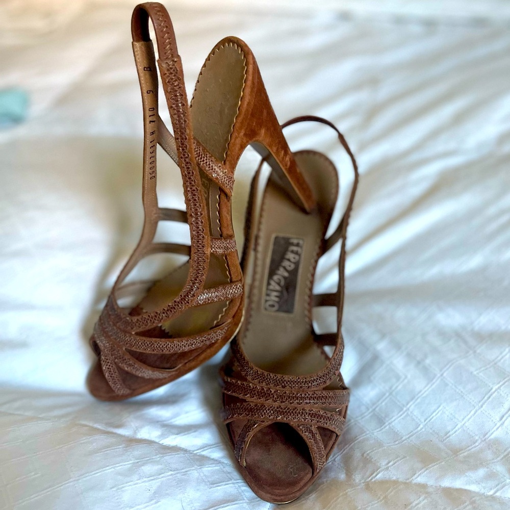 New Without Box - image 1